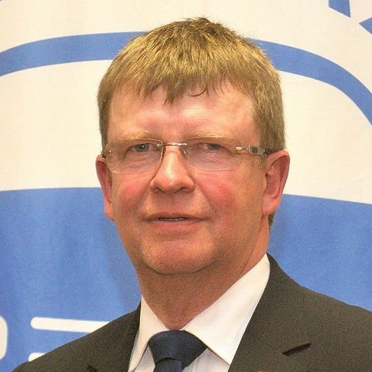 Karl-Wilhelm Schnars, Obermeister der Kfz-Innung Bremerhaven-Wesermünde, ist von den Innungsmitgliedern im Amt bestätigt worden.(Foto:  Zietz)