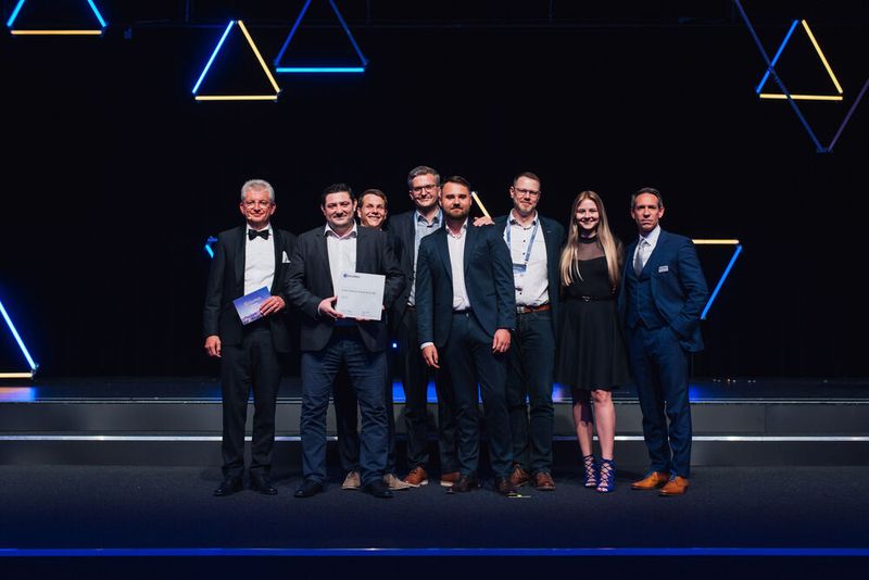 Night of the Champions: Diamond Club Member Platz 4 DACH ist Crem Solutions.  (Bild: Docuware)