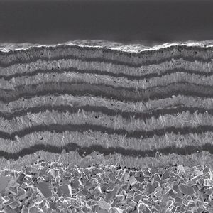 Auf 14 Lagen verbindet Ccdia-FiberSpeed die Härte kristalliner mit der Glätte nanokristalliner Werkzeugbeschichtungen.