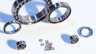 KBT - Knapp Wälzlagertechnik GmbH bevorratet nicht nur 14.000 unterschiedliche Lagertypen nach DIN Norm, sondern besetzt zudem erfolgreich die Nische der anwendungsspezifischen Besonderheiten.  (Knapp)