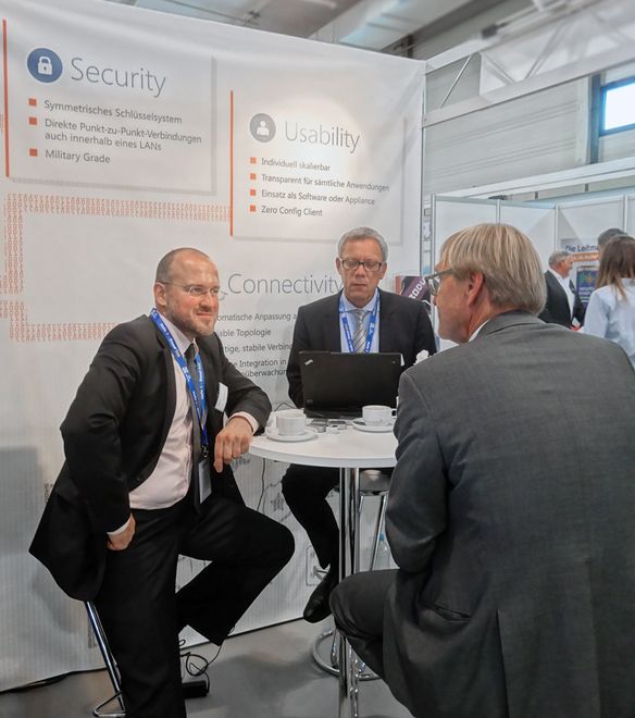 02_SecurityEssen2014_Torgow_Wiedecke_und_Fechner_von_Infotecs ()