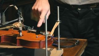 Die Associazione Liutaria Italiana bestehend aus Instrumentenherstellern, Wissenschaftlern und Musikern widmet sich dem Erhalt historischer Instrumente und der Entwicklung moderner Nachfolger. (Bild: Siemens)