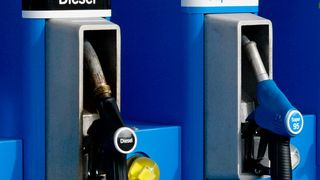 Während das Interesse an Dieselfahrzeugen in den letzten Jahren deutlich nachgelassen hat, konnten Benziner zulegen. (Aral)