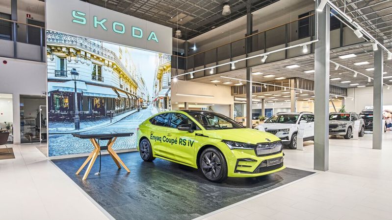 Skoda gibt sich ein neues Gesicht, das Händlernetz schrumpft deutlich. Der große Aufruhr bleibt dennoch aus.(Bild:  Skoda)