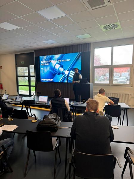Das Zecha Innovation Center in Königsbach-Stein bietet unter anderem Seminarräume für Schulungen und Workshops mit Platz bis zu maximal 50 Teilnehmern.  (Bild: Zecha)