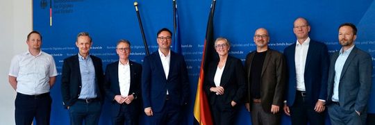 Council-Vertreter bei ihrer Tagung im BMDV (v.l.): Andreas Reuther, Marten Bosselmann, Frank Müller, Oliver Luksic, Anita Würmser, Thilo Jörgl, Sascha Schmel und Niels Beuck.(Bild:  LHOF)