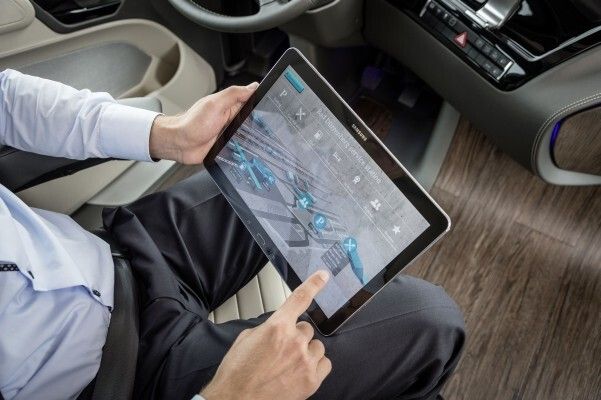 Der Mercedes-Benz Future Truck 2025: Weltpremiere der spektakulären Studie des Lkw von morgen – autonome Fahrt in eine faszinierende Zukunft (Mercedes-Benz)