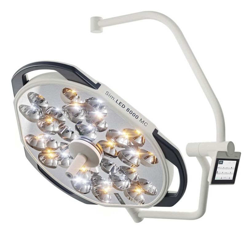 Die neuen Sim-LED-8000-Leuchten sind für alle OP-Disziplinen geeignet.