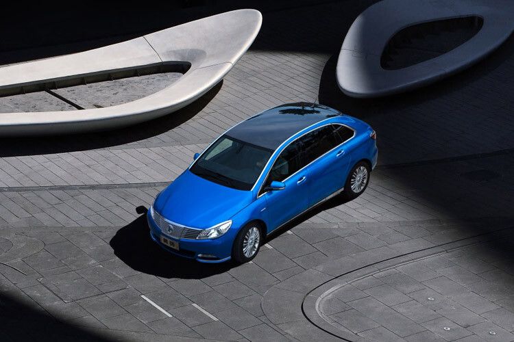 Die optische Verwandtschaft zur B-Klasse ist kein Zufall. (Foto: Daimler)