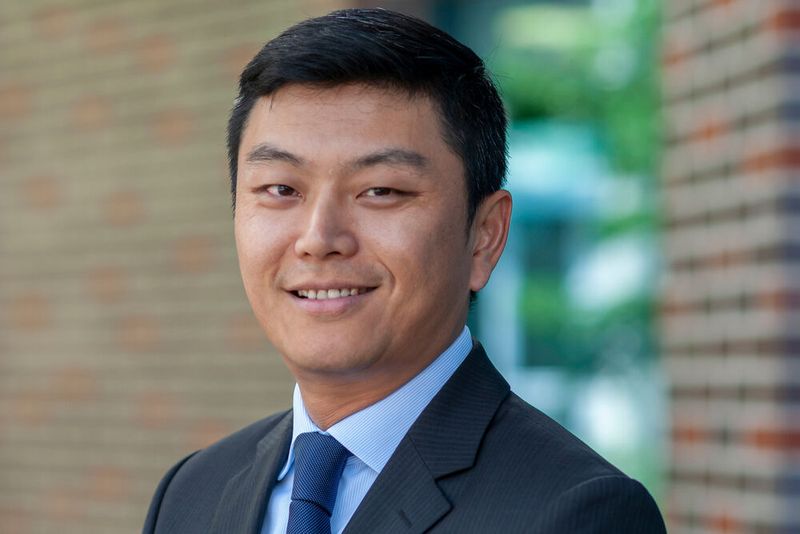 Preh-CEO Zhengxin „Charlie“ Cai: „Die Technik der E-Fahrzeuge wird immer besser, aber die Infrastruktur kann damit nicht Schritt halten.“(Bild:  Preh)