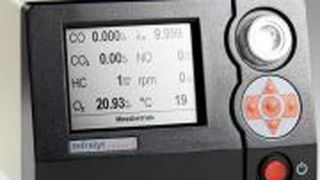 Die Abgasmessgeräte von Saxon Junkalor arbeiten jetzt auch kabellos via Bluetooth. (Archiv: Vogel Business Media)