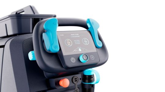 Ergonomie pur: Das Bedienpanel der ab Herbst 2024 verfügbaren Mitgänger-Scheuersaugmaschine SC550 von Nilfisk spiegelt den modernen Zeitgeist.(Bild:  Nilfisk)