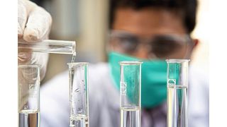 Die ISO-Norm 18127 regelt die Bestimmung von adsorbierbaren organisch gebundenen Halogenen in Wasserproben (Symbolbild). (Bild: frei lizenziert, Talha Hassan)