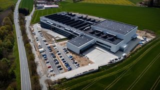 „NExT Factory“ der Schaltbau im bayerischen Velden.  (Bild: Schaltbau)