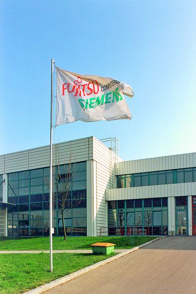 Fujitsu Siemens Computers hat sich »Hardwareherstellung« auf die Fahnen geschrieben. Der Service-Bereich gewinnt jedoch an Bedeutung. (Archiv: Vogel Business Media)