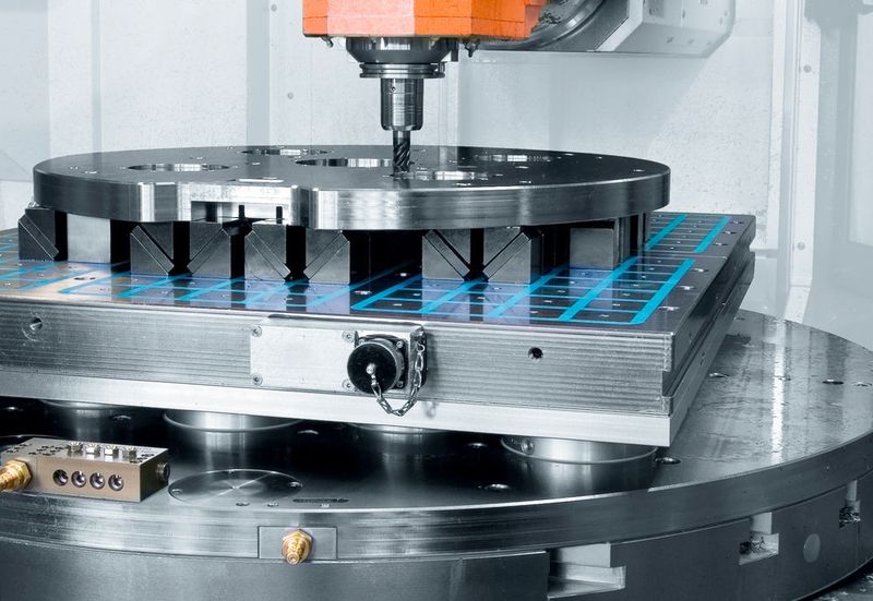 Mit der neuen Magnetspanntechnik können auch schwer spannbare Formen ganz einfach gespannt werden. (WNT)