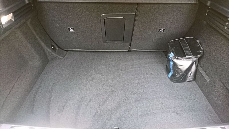 Das Kofferraumvolumen beträgt 430 Liter. (Bild: Sven Prawitz/Vogel Communications Group)