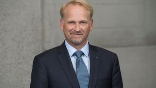 Berthold Schmidt, Geschäftsführer von Trumpf Photonic Components: „Wenn wir erfolgreich sind, werden wir das Leben von Hunderten von Millionen Menschen verbessern.“ (Bild: Trumpf)