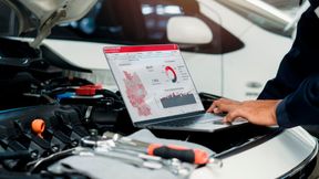 Sinkende Wartungshäufigkeit, wartungsarme Elektrofahrzeuge und steigende Kosten setzen das Werkstattgeschäft unter Druck.  (Bild: Promotor)
