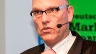 Markus Pettendrup, Geschäftsführer Mercedes Köpper, gibt Einblick in die Ausbildungsprogramme seines Autohauses. (Foto: KB Archiv)