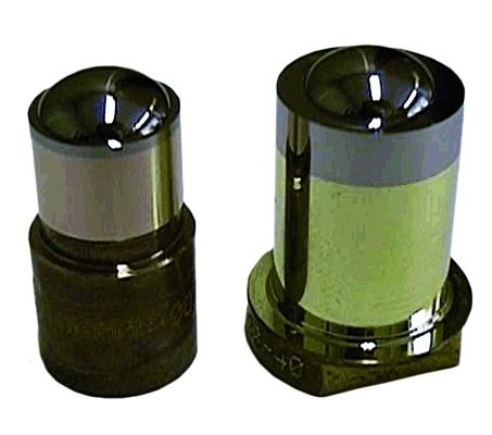Bild 4: Optische Bauteile mit Galvanisch erzeugte Nickel-Phosphor-Oberfläche, an die hohe Anforderungen gestellt werden. (Archiv: Vogel Business Media)