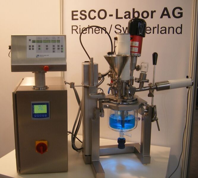 Esco Labormischer EL 1pm zum Arbeiten unter Vakuum zum luftfreien Herstellen von Produkten. (Bild: PROCESS)