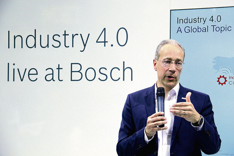Dr. Stefan Aßmann, Leiter Connected Industry bei Bosch: „Durch eine flexible Fertigung können Unternehmen besser auf aktuelle Bedürfnisse am Markt reagieren.“ (Reinhold Schäfer)