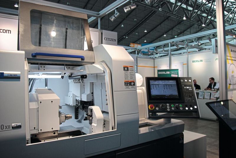 Citizen stellte auf seinem Stand den CNC-Langdrehautomaten Cincom L20 aus ... (Bild: Breunig – VCG)