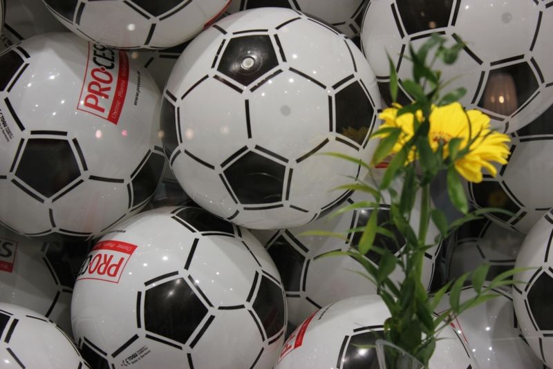 Auch ein Großereignis wie die ACHEMA kann sich dem Bann einer Fußball-Europameisterschaft nicht entziehen. (Bild: LABORPRAXIS)