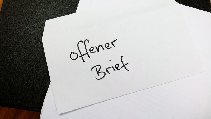 „Es gibt in Deutschland keinen einzigen universitären Lehrstuhl, der sich systematisch mit der Organisation und Weiterentwicklung von Rechenzentren beschäftigt – und mit deren Absicherung gegen Cyberangriffe.“ beschwert sich Dr.-Ing. habil. Robert Scholderer.(Bild:  frei lizenziert /  Pixabay)