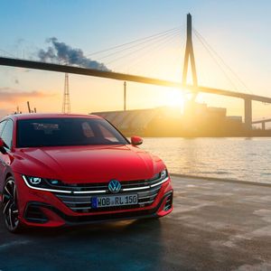 Dem bislang bekannten Modell hat der Hersteller ein Facelift verpasst.(Bild:  Volkswagen)