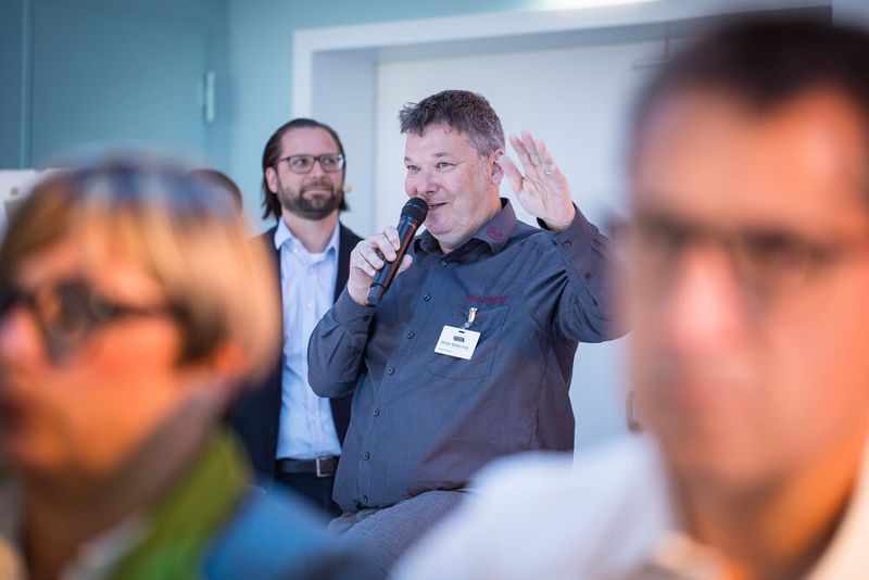 Impressionen der 4. Fachtagung „Mehr Effizienz im Presswerk“ am 15. Juni 2023 in Würzburg. (Bild: VCG/Stefan Bausewein)