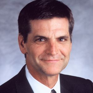 Vice Chairman Bill Teuber leitet küftig zusätzlich den Bereich Customer Operations.