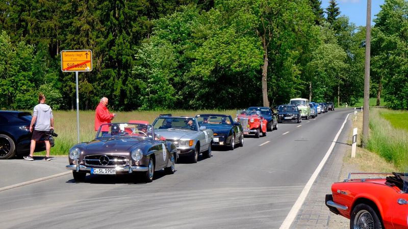 Aufgereiht für die Sonderprüfung – „Rückwärts an die Wand“ (Bild: Zietz – VCG)