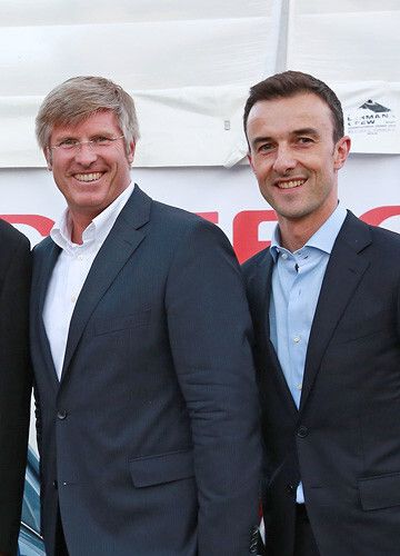 Arbeiten für mehr Verkäufe: Citroën-Deutschland-Chef Holger Böhme (li.) und Alberic Chopelin, Geschäftsführer Peugoet Citroën Deutschland. (Foto: Peugeot Citroën Deutschland)