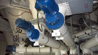 TU_Building_Materials_STO_-_Beijing-China_04-2006_(01) ()