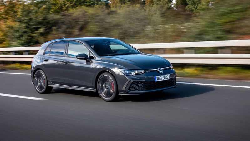 Die Zulassungszahlen des VW Golf brachen im November im Vergleich zum Vorjahresmonat um 47,6 Prozent ein.(Bild:  Volkswagen)