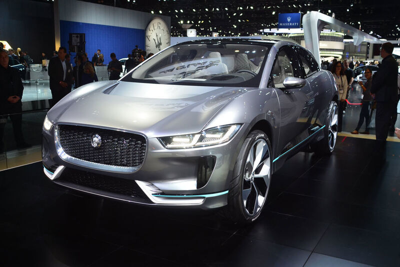 Die Los Angeles Motor Show stand schwer im Zeichen der SUVs. Jaguar präsentierte den I-Pace, ... (Newspress)