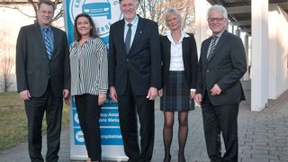 Mitglieder des Führungsteams: Hauptgeschäftsführer Carsten Beuß, Birgit Leicht, Rainer Biedermann, Katja Rhotert und Präsident Harry Brambach.  (Bild: Zietz/»kfz-betrieb«)