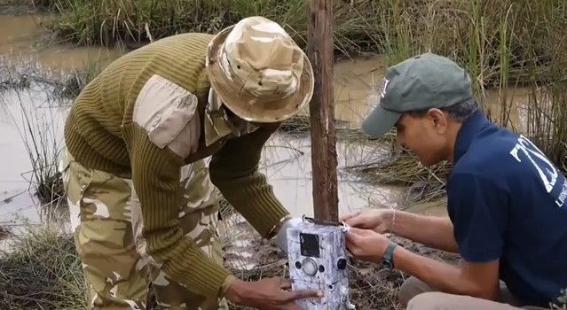 Die Kameras können einfach an Wasserstellen montiert werden. (CamConsultants)