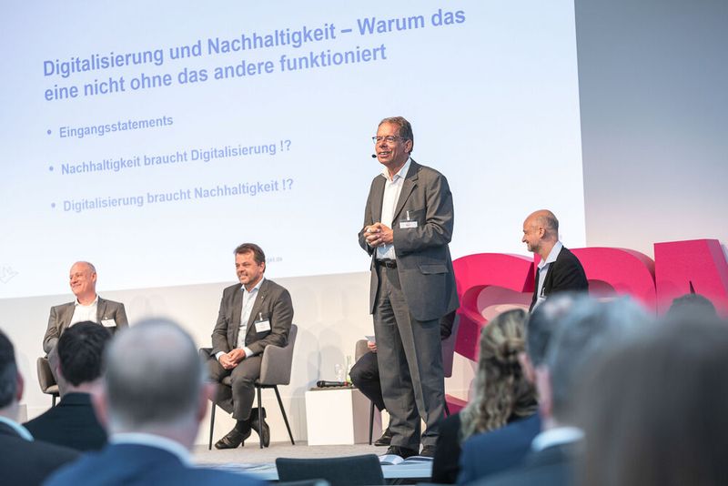 Noch mehr Eindrücke der lebhaften Diskussion (Bild: Bausewein / PROCESS)