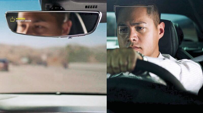 Um den Zustand des Fahrers verlässlich bewerten zu können, erfassen die kamerabasierten Systeme Blickrichtungsvektoren, Lidschlag, Öffnungsgrad der Augen sowie die Kopfposition.
