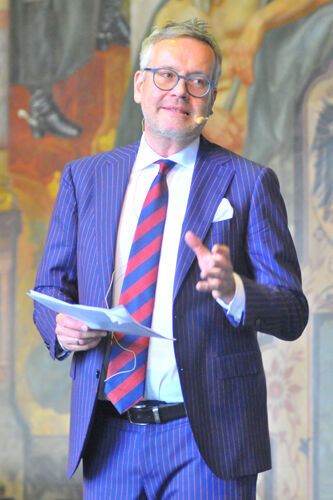 Der Präsident des Verkehrsgerichtstags, Ansgar Staudinger, monierte die fehlerhafte Diskussion ums Tempolimit, die nicht auf Fakten basiert. (Zietz/»kfz-betrieb«)