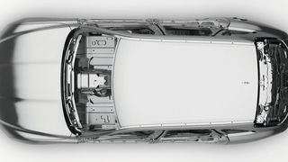 OEMs und Zulieferer bringen zum inzwischen fünften »Automobil Industrie Leichtbau-Gipfel« 2016 Vorträge und Präsentationen zu Leichtbau-Potenzialen ein. Ein Beispiel ist die modulare Leichtbau-Aluminiumarchitektur des neuen Jaguar F-Pace. (Foto: Jaguar)