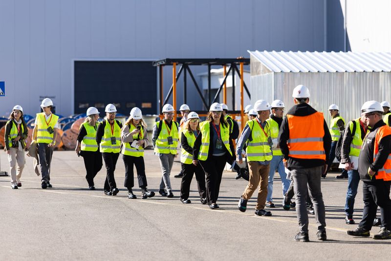 Ein Blick hinter die Kulisse: Vertiv öffnete im Rahmen der Vertiv Week die Tore seiner Produktionsstätte. (Bild: Vertiv)