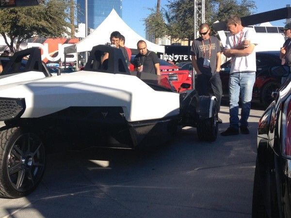 Der Torq Roadster: das elektrisch angetriebene Trike mit 300 kW könnte in einem Batman-Film mitspielen (Bild: Epic Electric Vehicles)