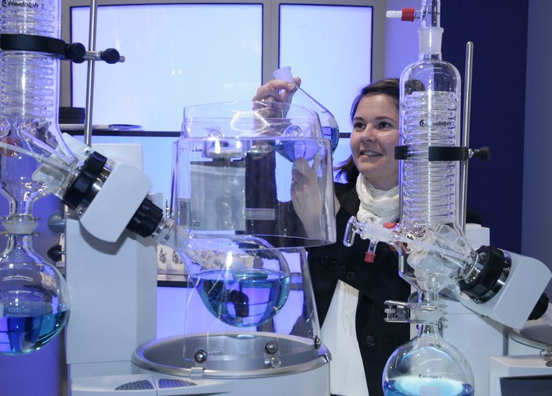 Impressionen vom Messegeschehen. Bild: NuernbergMesse (Archiv: Vogel Business Media)