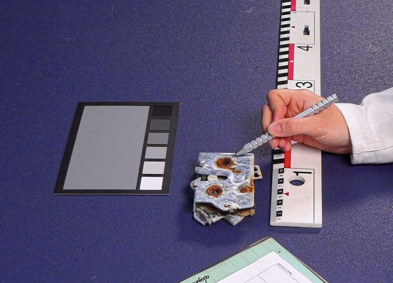 Durch die Simulation der einzelnen Phasen im Wechsel ist das Prüfobjekt einem Witterungswechsel ausgesetzt, der den realen Bedingungen im späteren Betrieb gleicht. So lässt sich ein mögliches Korrosionsverhalten vorhersagen. (Bild: IGOS)