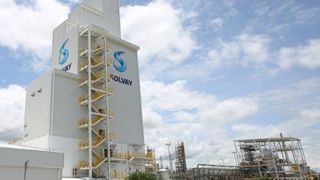 Süd-Ost-Asiens größte Natriumhaydrogencarbonat-Anlage steht im Industriepark Map Ta Phut. (Bild: Solvay)