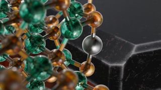 Ausschnitt der atomaren Struktur eines Cadmiumselenid-Nanopartikels (im Bild links) mit eingebautem Quecksilber-Fremdatom und künstlerische Darstellung eines stark vergrößerten Nanoplättchens mit Quecksilberdefekten an aktiven Ecken (rechts). (Bild: B. Schröder/HZDR)